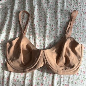 SKIMS fits everybody unlined demi bra